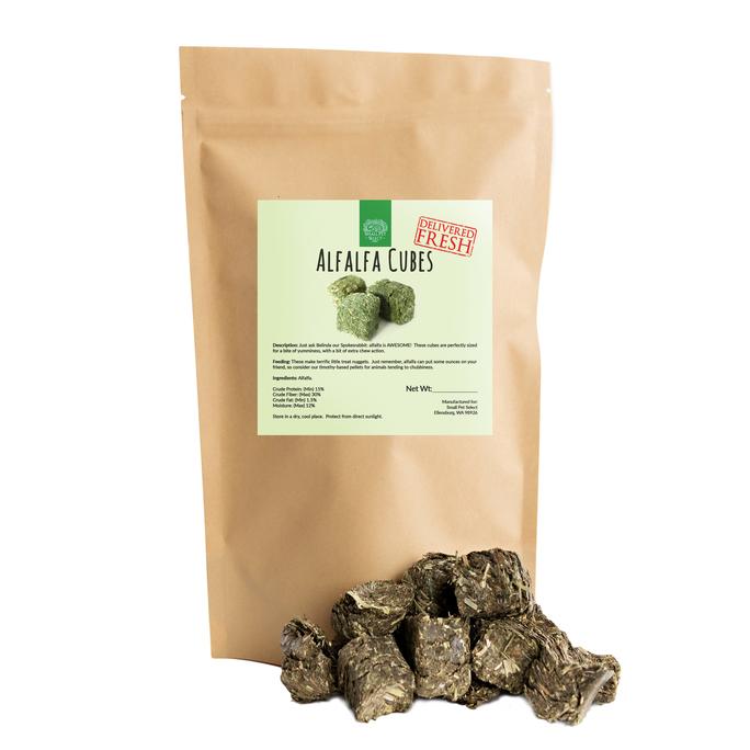 smallpetselect-uk,Hay Cubes - Alfalfa